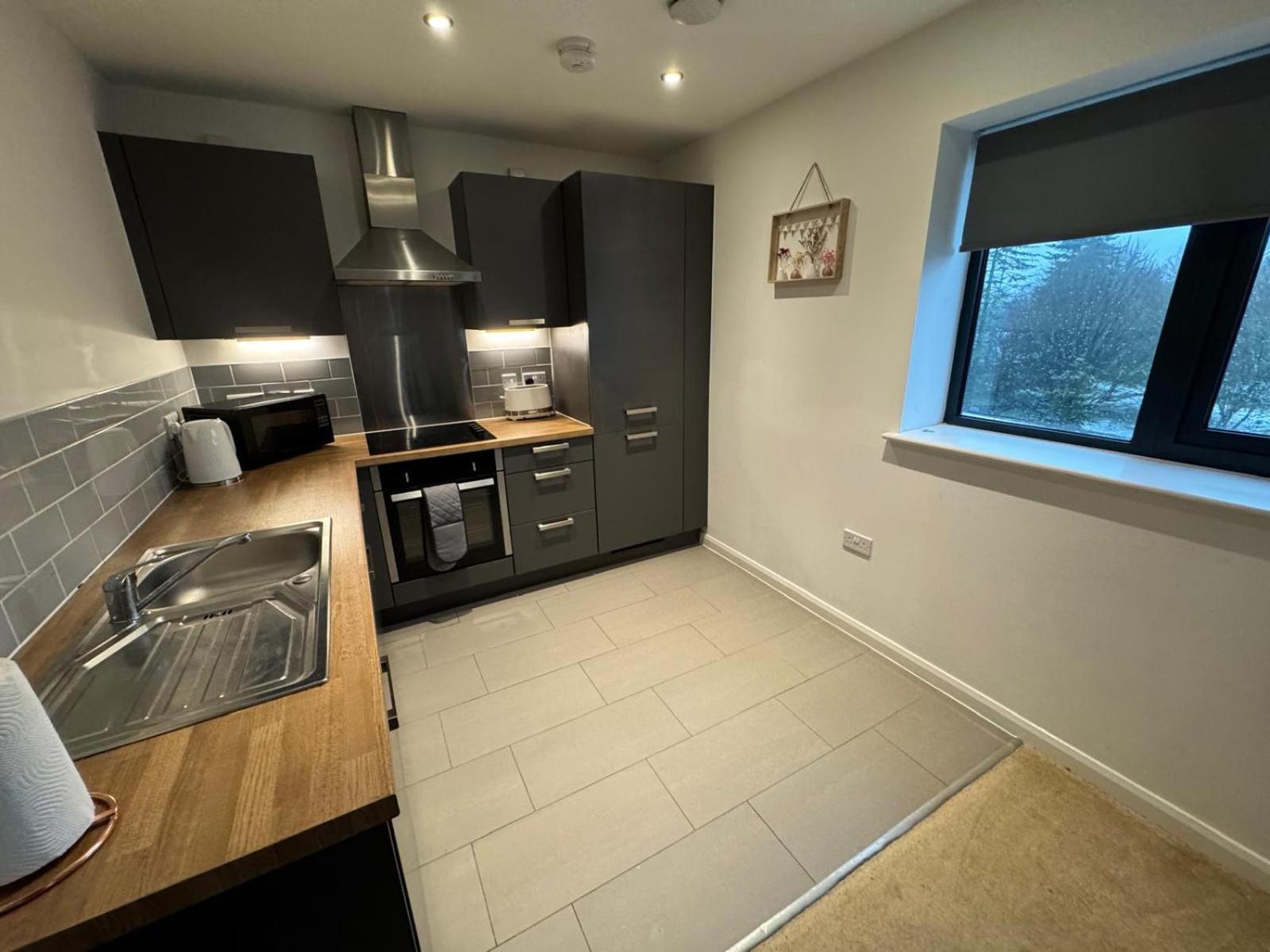 6 Belvedere Residence Wolverhampton Exterior photo